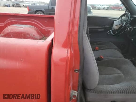 1997 Dodge Dakota with VIN 1B7FL26P3VS231133, listed as a Copart auction lot 42683165 with 139,070 mi miles and Salvage title. Bid and sale history available at DreamBid. Image 10.