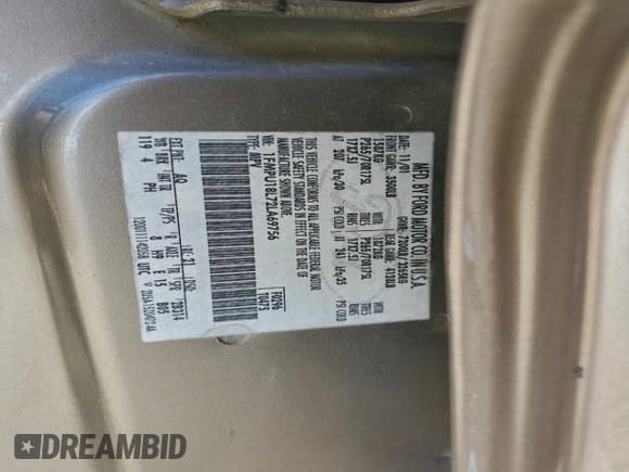 ✅ 2002 Ford Expedition Eddie Bauer • VIN: 1FMPU18L72LA69756 • Lot: 94466755. Listed on Copart with 250,972 mi. Free auction sales archive from the USA and detailed vehicle history report at DreamBid. Image 13.