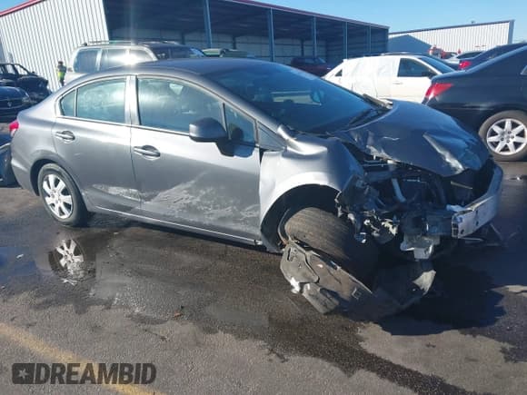 ✅ 2013 Honda Civic LX • VIN: 19XFB2F51DE076102 • Lot: 43614531. Listed on IAAI with 183,824 mi. Free auction sales archive from the USA and detailed vehicle history report at DreamBid. Image 1.