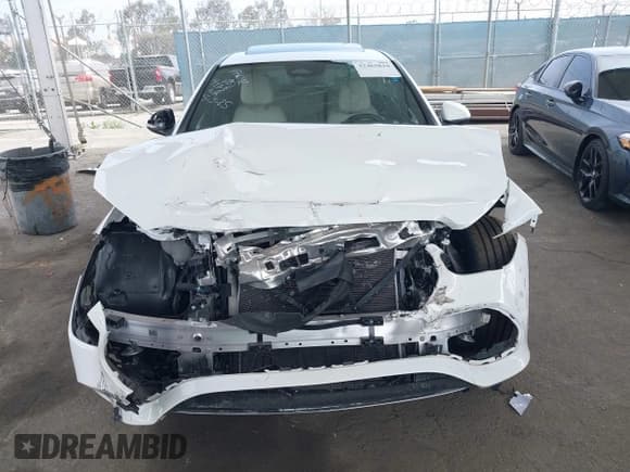 ✅ 2024 Mercedes-Benz C 300 • VIN: W1KAF4GBXRR159088 • Lot: 42465810. Wystawiony na IAAI z przebiegiem Nie podano. Bezpłatny archiwum sprzedaży aukcyjnych z USA i szczegółowy raport historii pojazdu na DreamBid. Zdjęcie 12.