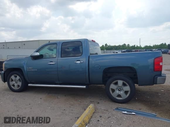 ✅ 2010 Chevrolet Silverado 1500 LT • VIN: 3GCRCSE02AG264420 • Lot: 42993363. Listed on IAAI with 93,151 mi. Free auction sales archive from the USA and detailed vehicle history report at DreamBid. Image 14.