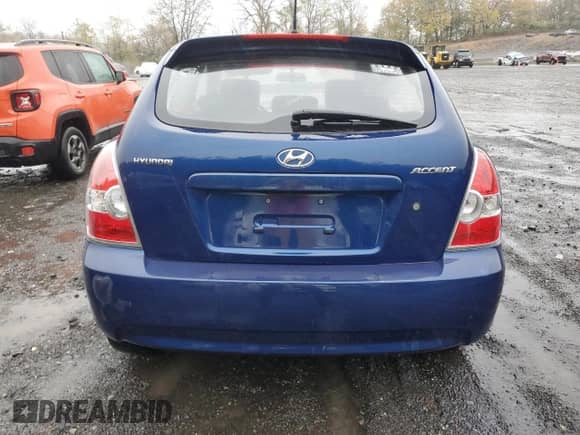 ✅ 2010 Hyundai Accent GS • VIN: KMHCM3AC6AU168114 • Лот: 90585355. Опубликован ранее на Copart с пробегом 117 494 миль. Бесплатный доступ к архиву аукционных продаж из США и подробный отчёт об истории автомобиля на DreamBid. Изображение 6.