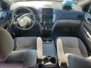✅ 2006 Toyota Sienna LE • VIN: 5TDZA23C16S567944 • Lot: 82692735. Wystawiony na Copart z przebiegiem 126 335 mil. Bezpłatny archiwum sprzedaży aukcyjnych z USA i szczegółowy raport historii pojazdu na DreamBid. Zdjęcie 8.