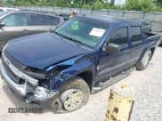 ✅ 2004 Chevrolet Colorado 1SE LS Z71 • VIN: 1GCDT136848103009 • Лот: 42485114. Опубликован ранее на IAAI с пробегом 198 794 миль. Бесплатный доступ к архиву аукционных продаж из США и подробный отчёт об истории автомобиля на DreamBid. Изображение 2.