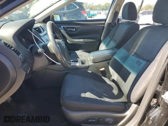 ✅ 2017 Nissan Altima S • VIN: 1N4AL3AP1HC140700 • Lot: 82469895. Wystawiony na Copart z przebiegiem 169 705 mil. Bezpłatny archiwum sprzedaży aukcyjnych z USA i szczegółowy raport historii pojazdu na DreamBid. Zdjęcie 7.