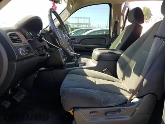 ✅ 2007 GMC Yukon XL SLT • VIN: 1GKFC160X7J265807 • Lot: 90739855. Listed on Copart with 197,539 mi. Free auction sales archive from the USA and detailed vehicle history report at DreamBid. Image 7.