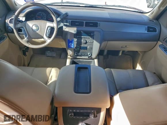 ✅ 2013 Chevrolet Tahoe LT • VIN: 1GNSCBE05DR281032 • Лот: 94779925. Опубликован ранее на Copart с пробегом 117 867 миль. Бесплатный доступ к архиву аукционных продаж из США и подробный отчёт об истории автомобиля на DreamBid. Изображение 8.