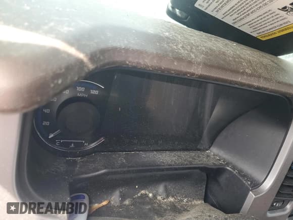 ✅ 2023 Ford Bronco • VIN: 1FMEE5DP1PLB38727 • Lot: 53674495. Wystawiony na Copart z przebiegiem Nie podano. Bezpłatny archiwum sprzedaży aukcyjnych z USA i szczegółowy raport historii pojazdu na DreamBid. Zdjęcie 9.