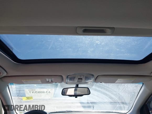 ✅ 2017 Hyundai Sonata Sport • VIN: 5NPE34AF9HH577020 • Lot: 43408537. Listed on IAAI with 174,024 mi. Free auction sales archive from the USA and detailed vehicle history report at DreamBid. Image 21.