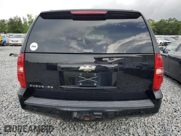 ✅ 2008 Chevrolet Suburban 2LT • VIN: 3GNFC16J98G290454 • Lot: 58698545. Listed on Copart with 204,006 mi. Free auction sales archive from the USA and detailed vehicle history report at DreamBid. Image 6.