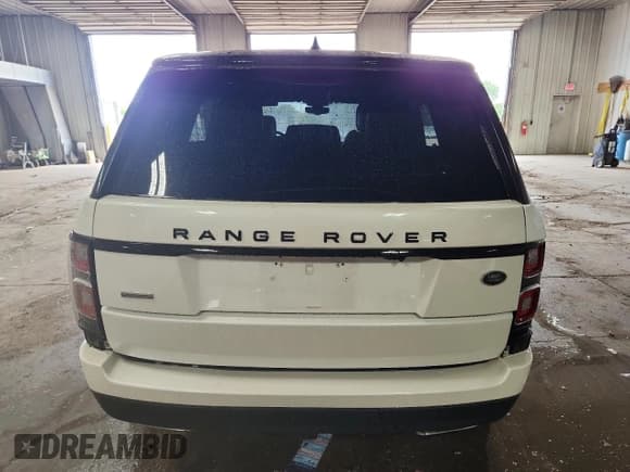 ✅ 2018 Land Rover Range Rover • VIN: SALGS2RE0JA387401 • Лот: 84030645. Опубликован ранее на Copart с пробегом 95 981 миль. Бесплатный доступ к архиву аукционных продаж из США и подробный отчёт об истории автомобиля на DreamBid. Изображение 6.