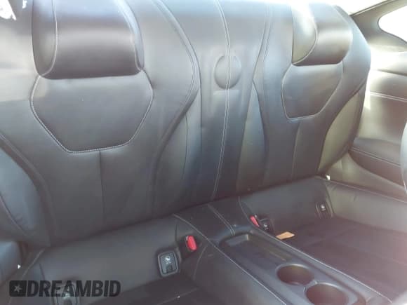 ✅ 2017 Infiniti Q60 Premium • VIN: JN1CV7EL5HM320237 • Лот: 43566216. Опубликован ранее на IAAI с пробегом 113 151 миль. Бесплатный доступ к архиву аукционных продаж из США и подробный отчёт об истории автомобиля на DreamBid. Изображение 8.