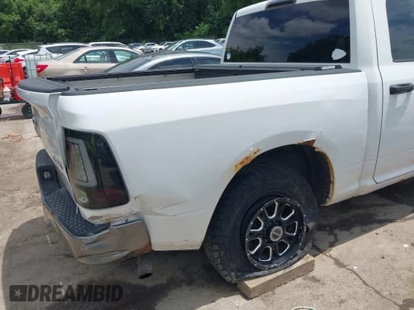 ✅ 2011 Ram 1500 SLT • VIN: 1D7RV1CP4BS582785 • Lot: 42507033. Listed on IAAI with 202,407 mi. Free auction sales archive from the USA and detailed vehicle history report at DreamBid. Image 6.