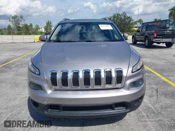 ✅ 2014 Jeep Cherokee Limited • VIN: 1C4PJMDS5EW151466 • Lot: 43234431. Wystawiony na IAAI z przebiegiem 101 525 mil. Bezpłatny archiwum sprzedaży aukcyjnych z USA i szczegółowy raport historii pojazdu na DreamBid. Zdjęcie 12.