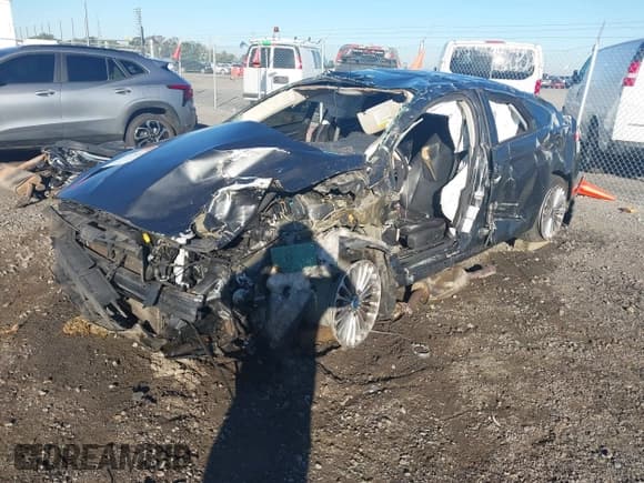 ✅ 2015 Ford Fusion Titanium • VIN: 3FA6P0K95FR115936 • Lot: 43576681. Listed on IAAI with Not provided. Free auction sales archive from the USA and detailed vehicle history report at DreamBid. Image 2.