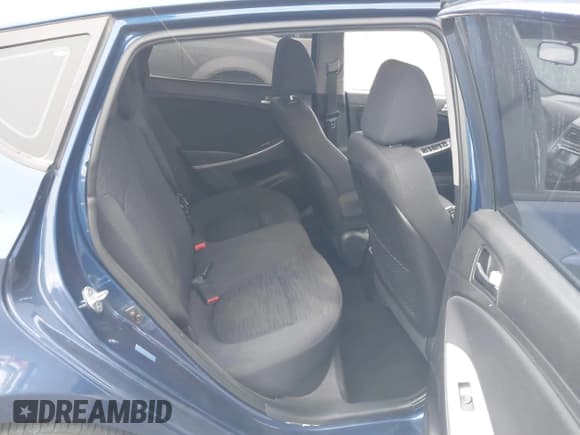 ✅ 2016 Hyundai Accent SE • VIN: KMHCT5AE2GU280532 • Lot: 43379322. Listed on IAAI with 170,649 mi. Free auction sales archive from the USA and detailed vehicle history report at DreamBid. Image 8.