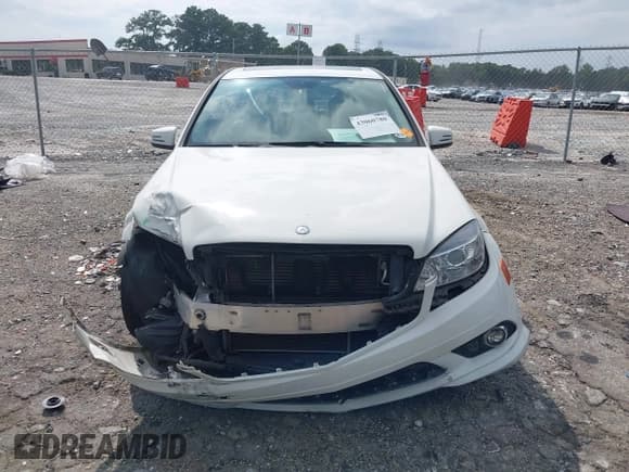 ✅ 2010 Mercedes-Benz C 300 Sport • VIN: WDDGF5EB6AR118206 • Lot: 43060780. Listed on IAAI with 105,521 mi. Free auction sales archive from the USA and detailed vehicle history report at DreamBid. Image 13.