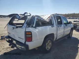 ✅ 2005 Chevrolet Suburban LT • VIN: 1GNEC16Z25J188893 • Лот: 76915044. Опубликован ранее на Copart с пробегом 340 273 миль. Бесплатный доступ к архиву аукционных продаж из США и подробный отчёт об истории автомобиля на DreamBid. Изображение 3.