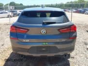 ✅ 2022 BMW X2 sDrive28i • VIN: WBXYH9C09N5U13494 • Lot: 42535094. Wystawiony na IAAI z przebiegiem 78 352 mil. Bezpłatny archiwum sprzedaży aukcyjnych z USA i szczegółowy raport historii pojazdu na DreamBid. Zdjęcie 16.