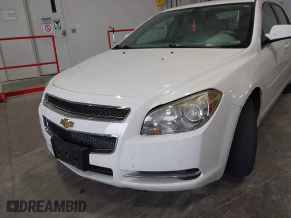 2011 Chevrolet Malibu 1LT z VIN 1G1ZC5EU8BF284199, wystawiony jako IAAI lot #43337671 z przebiegiem 134 240 mil mil oraz . Historia ofert i sprzedaży dostępna na DreamBid. Obrazek 6.