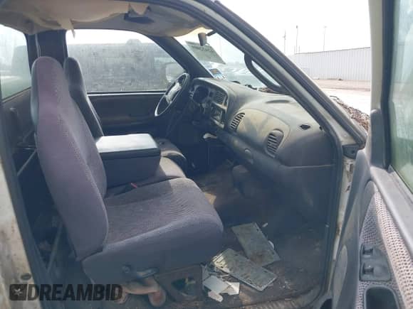 2001 Dodge 1500 with VIN 1B7HC16ZX1S179093, listed as a IAAI auction lot 42422009 with Not provided miles and . Bid and sale history available at DreamBid. Image 5.