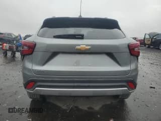 ✅ 2025 Chevrolet Trax LT • VIN: KL77LHEP1SC192313 • Лот: 91286545. Опубликован ранее на Copart с пробегом 3 306 миль. Бесплатный доступ к архиву аукционных продаж из США и подробный отчёт об истории автомобиля на DreamBid. Изображение 6.