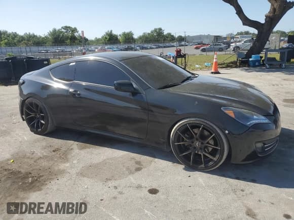 ✅ 2010 Hyundai Genesis Coupe • VIN: KMHHU6KH1AU014850 • Lot: 52812725. Wystawiony na Copart z przebiegiem 140 709 mil. Bezpłatny archiwum sprzedaży aukcyjnych z USA i szczegółowy raport historii pojazdu na DreamBid. Zdjęcie 4.