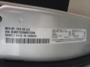 ✅ 2022 Chrysler Voyager LX • VIN: 2C4RC1CG8NR213286 • Лот: 85402665. Опубликован ранее на Copart с пробегом 78 296 миль. Бесплатный доступ к архиву аукционных продаж из США и подробный отчёт об истории автомобиля на DreamBid. Изображение 13.