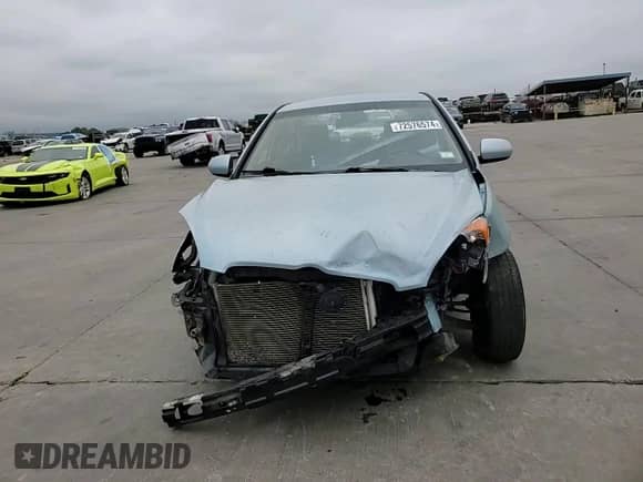 2010 Hyundai Accent GLS с VIN KMHCN4AC7AU411657, выставлен на аукционе Copart как лот 72576574 с пробегом 151 568 миль миль и Списание • Salvage title. История ставок и продаж доступна на DreamBid. Изображение 11.