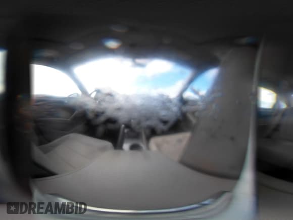 ✅ 2016 Volkswagen Passat SE • VIN: 1VWBS7A30GC061780 • Lot: 42963958. Wystawiony na IAAI z przebiegiem 87 364 mil. Bezpłatny archiwum sprzedaży aukcyjnych z USA i szczegółowy raport historii pojazdu na DreamBid. Zdjęcie 18.