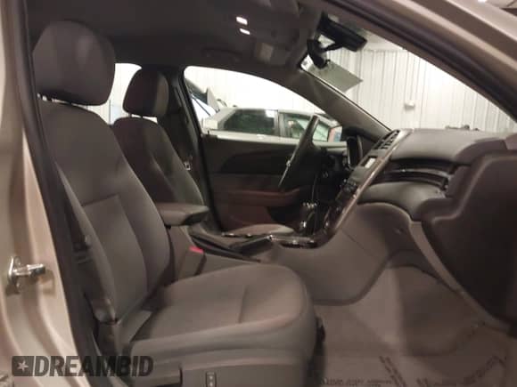 2015 Chevrolet Malibu LS с VIN 1G11B5SL9FF212283, выставлен на аукционе IAAI как лот 42536479 с пробегом 62 444 миль миль и . История ставок и продаж доступна на DreamBid. Изображение 5.