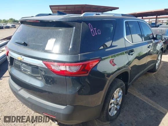 ✅ 2018 Chevrolet Traverse LT Cloth • VIN: 1GNERGKW3JJ261356 • Lot: 43535384. Wystawiony na IAAI z przebiegiem 161 215 mil. Bezpłatny archiwum sprzedaży aukcyjnych z USA i szczegółowy raport historii pojazdu na DreamBid. Zdjęcie 4.