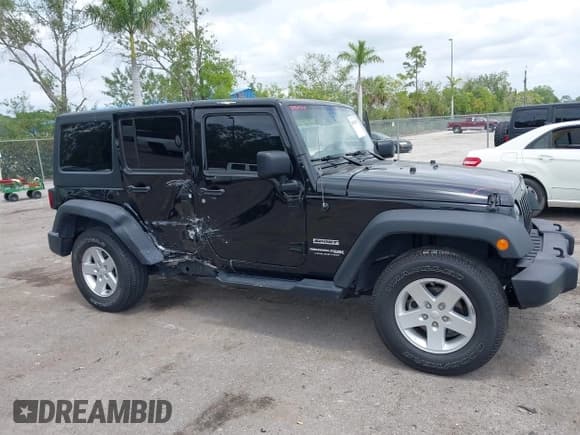 ✅ 2018 Jeep Wrangler Unlimited Sport S • VIN: 1C4HJWDG6JL921181 • Lot: 42096997. Wystawiony na IAAI z przebiegiem 81 061 mil. Bezpłatny archiwum sprzedaży aukcyjnych z USA i szczegółowy raport historii pojazdu na DreamBid. Zdjęcie 6.