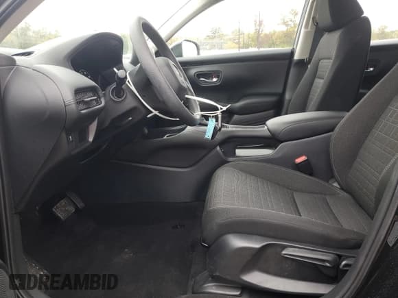 ✅ 2025 Honda HR-V LX • VIN: 3CZRZ2H38SM770416 • Lot: 89822895. Listed on Copart with 4,416 mi. Free auction sales archive from the USA and detailed vehicle history report at DreamBid. Image 7.