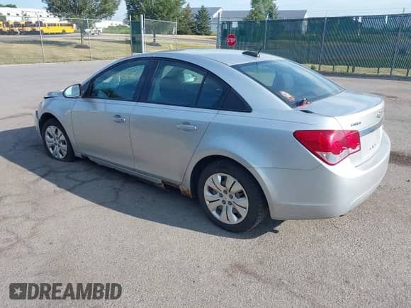 2016 Chevrolet Cruze LS with VIN 1G1PL5SH5G7200226, listed as a IAAI auction lot 42825626 with 136,907 mi miles and . Bid and sale history available at DreamBid. Image 3.
