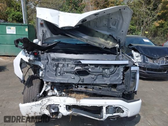 ✅ 2023 Ford F-150 Lightning Pro • VIN: 1FTVW1EV1PWG17610 • Lot: 41929636. Listed on IAAI with 44,428 mi. Free auction sales archive from the USA and detailed vehicle history report at DreamBid. Image 6.