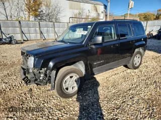✅ 2016 Jeep Patriot Sport SE • VIN: 1C4NJRBBXGD551741 • Lot: 92201715. Listed on Copart with 95,754 mi. Free auction sales archive from the USA and detailed vehicle history report at DreamBid. Image 1.