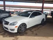 ✅ 2014 Mercedes-Benz C 250 • VIN: WDDGJ4HBXEG289823 • Lot: 42344530. Wystawiony na IAAI z przebiegiem 122 670 mil. Bezpłatny archiwum sprzedaży aukcyjnych z USA i szczegółowy raport historii pojazdu na DreamBid. Zdjęcie 2.