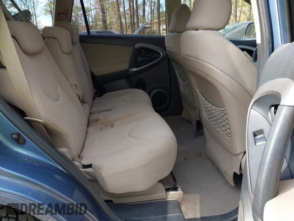 ✅ 2006 Toyota RAV4 Limited • VIN: JTMBD31V865007315 • Lot: 43697771. Listed on IAAI with 231,801 mi. Free auction sales archive from the USA and detailed vehicle history report at DreamBid. Image 8.