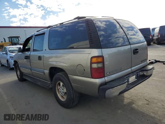 2002 Chevrolet Suburban LT с VIN 1GNEC16Z32J110621, выставлен на аукционе Copart как лот 83648944 с пробегом 207 681 миль миль и Чистый • Clean title. История ставок и продаж доступна на DreamBid. Изображение 2.