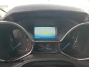 ✅ 2015 Ford Transit Connect XLT • VIN: NM0AE8F78F1205834 • Lot: 62944375. Wystawiony na Copart z przebiegiem 156 630 mil. Bezpłatny archiwum sprzedaży aukcyjnych z USA i szczegółowy raport historii pojazdu na DreamBid. Zdjęcie 9.