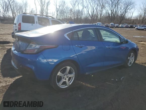 ✅ 2016 Chevrolet Volt LT • VIN: 1G1RC6S58GU122403 • Lot: 83685014. Wystawiony na Copart z przebiegiem 173 249 mil. Bezpłatny archiwum sprzedaży aukcyjnych z USA i szczegółowy raport historii pojazdu na DreamBid. Zdjęcie 3.