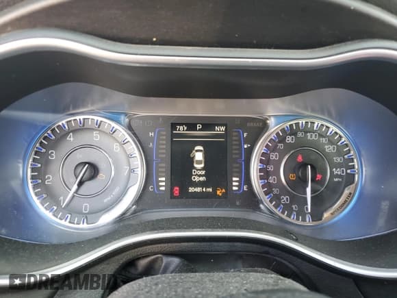 ✅ 2015 Chrysler 200 Limited • VIN: 1C3CCCAB8FN755421 • Лот: 87475115. Опубликован ранее на Copart с пробегом 204 814 миль. Бесплатный доступ к архиву аукционных продаж из США и подробный отчёт об истории автомобиля на DreamBid. Изображение 9.