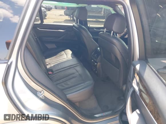 ✅ 2018 BMW X5 xDrive40e • VIN: 5UXKT0C51J0V99398 • Lot: 42922357. Listed on IAAI with 109,599 mi. Free auction sales archive from the USA and detailed vehicle history report at DreamBid. Image 8.