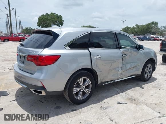 ✅ 2020 Acura MDX • VIN: 5J8YD3H32LL007964 • Lot: 42787647. Wystawiony na IAAI z przebiegiem 82 464 mil. Bezpłatny archiwum sprzedaży aukcyjnych z USA i szczegółowy raport historii pojazdu na DreamBid. Zdjęcie 4.