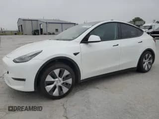 ✅ 2022 Tesla Model Y Long Range • VIN: 7SAYGDEE8NF372420 • Lot: 85724785. Listed on Copart with 51,139 mi. Free auction sales archive from the USA and detailed vehicle history report at DreamBid. Image 1.