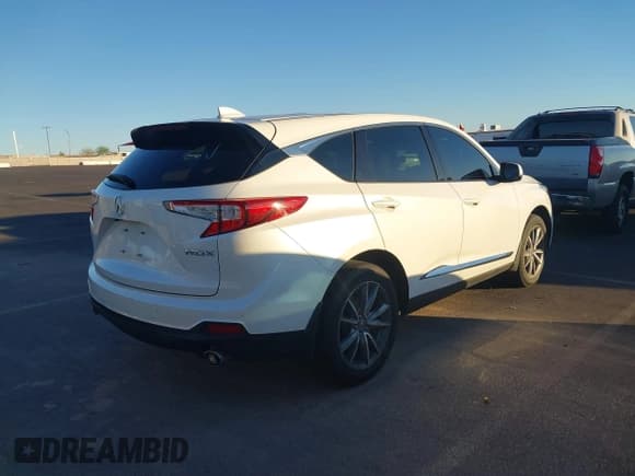 ✅ 2020 Acura RDX Technology • VIN: 5J8TC1H51LL009126 • Lot: 43728539. Listed on IAAI with 65,629 mi. Free auction sales archive from the USA and detailed vehicle history report at DreamBid. Image 4.
