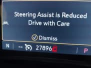 ✅ 2022 Chevrolet Traverse LT • VIN: 1GNEVHKW3NJ124361 • Lot: 41033053. Wystawiony na IAAI z przebiegiem 27 869 mil. Bezpłatny archiwum sprzedaży aukcyjnych z USA i szczegółowy raport historii pojazdu na DreamBid. Zdjęcie 15.