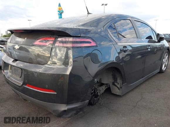 ✅ 2014 Chevrolet Volt • VIN: 1G1RH6E46EU165770 • Лот: 43400375. Опубликован ранее на IAAI с пробегом 198 194 миль. Бесплатный доступ к архиву аукционных продаж из США и подробный отчёт об истории автомобиля на DreamBid. Изображение 4.