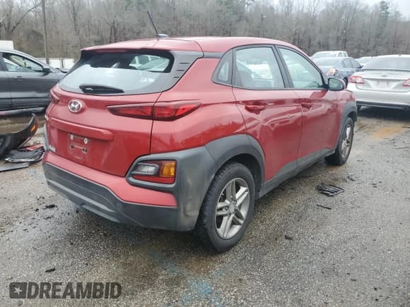 ✅ 2019 Hyundai Kona SE • VIN: KM8K12AA4KU280392 • Лот: 39726164. Опубликован ранее на Copart с пробегом 78 103 миль. Бесплатный доступ к архиву аукционных продаж из США и подробный отчёт об истории автомобиля на DreamBid. Изображение 3.